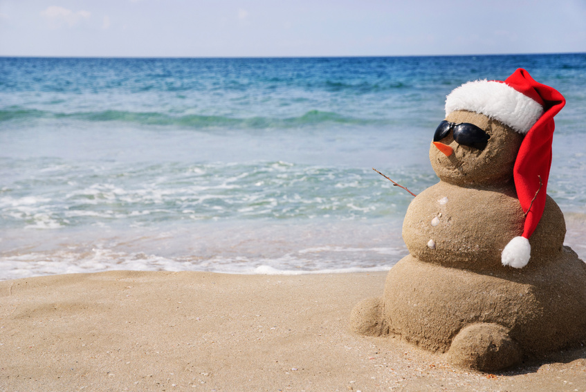 christmas-beach-snow-man.jpg